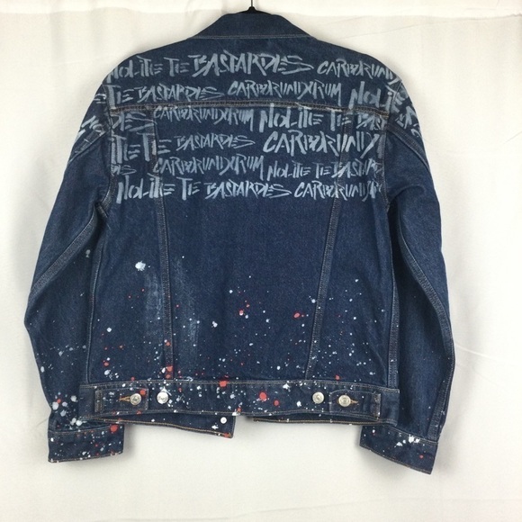 Levis Ex Boyfriend Denim Trucker Jacket Graffiti Print Size XS - Picture 7 of 8